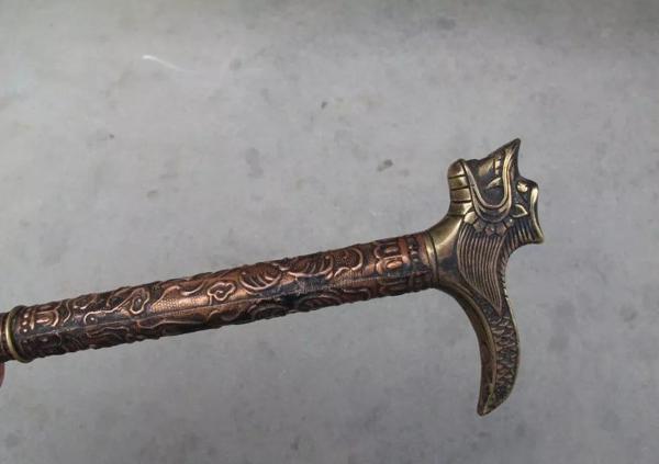 【锐作文】天掉毛笔，贫困少年圆美梦 2