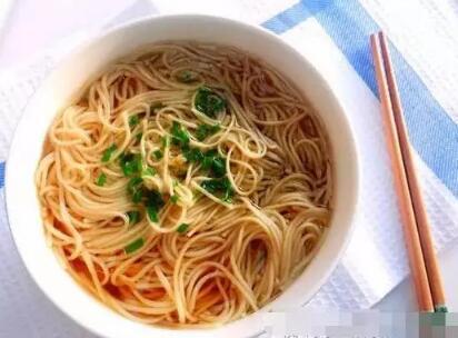 第一次煮面条 自己煮面作文400字