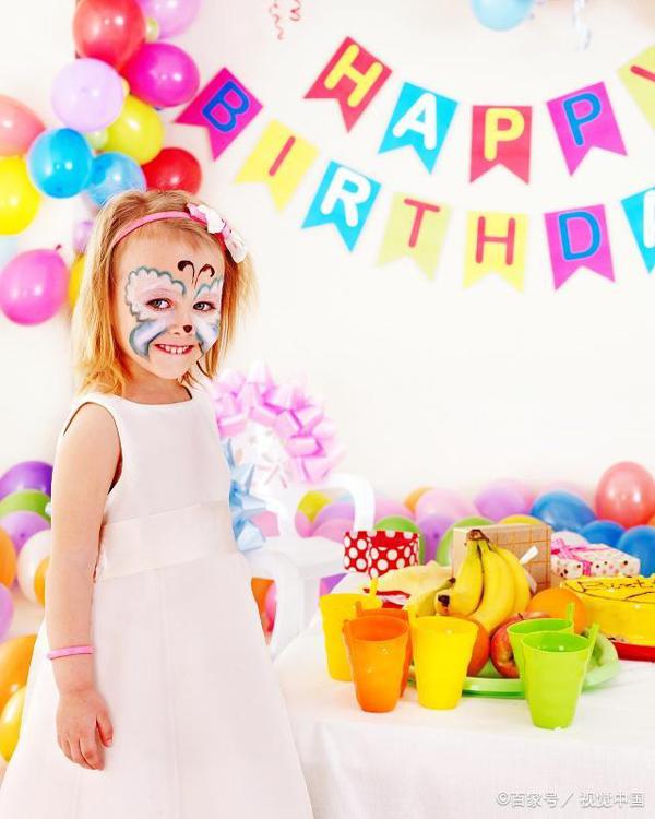 初中命题作文点评:《生日邂逅》