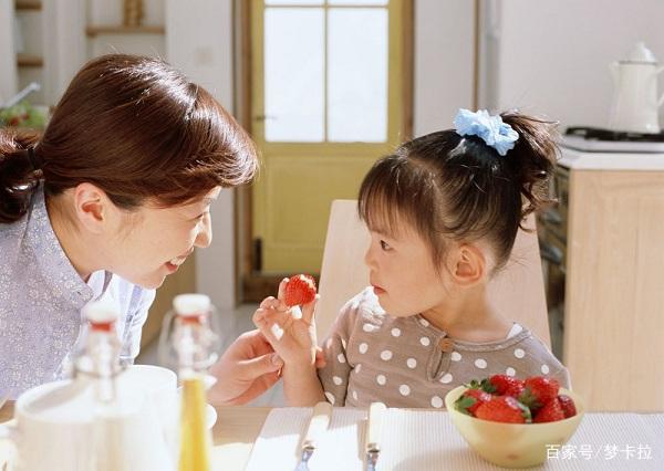 不到200字的小学生作文，却写出了最美的妈妈，老师也感动不已 2
