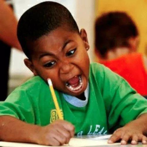 让老外做一次四六级考试，是种什么体验？（含作文翻译押题