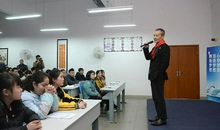 高中原创作文点评：《无所谓》，语言详实，分析深入