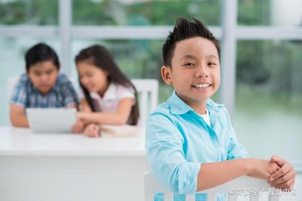 小学生优秀作文欣赏——班长不容易 1