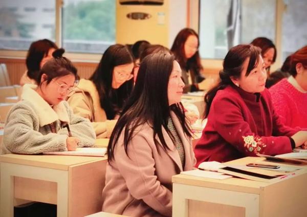 【央小教研】聆听:王栋生老师的“作文笔记” 5