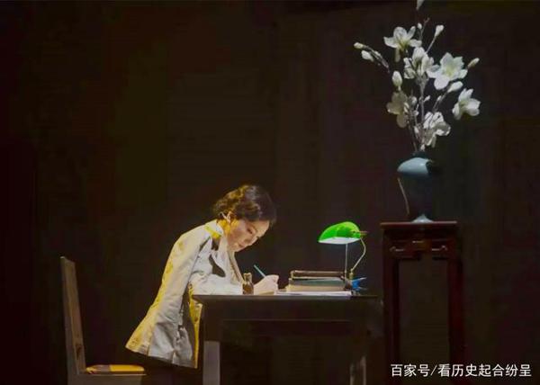 张爱玲中学时代:作文错别字多,写打油诗调侃老师,差点毕不了业 5