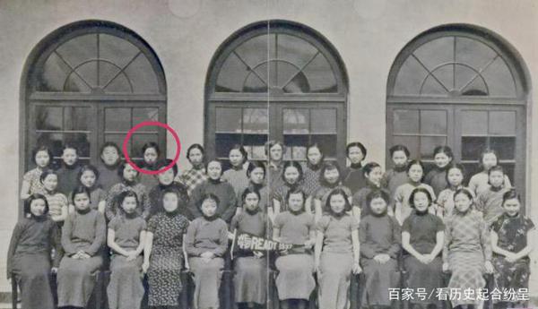 张爱玲中学时代:作文错别字多,写打油诗调侃老师,差点毕不了业 6