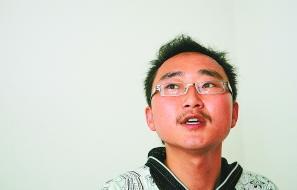 他用甲骨文写作文被名校录取,为何教授只教了他一天就生气辞职? 3