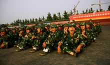 多彩军训 丰富多彩的军训生活900字