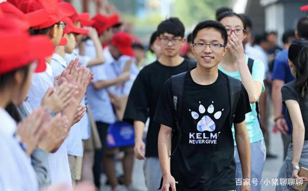 高考冲刺将过半,作文能否进步,这些方面做到就可能 2
