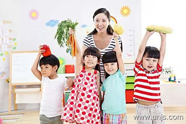 家长应该这样和幼儿园老师相处 2