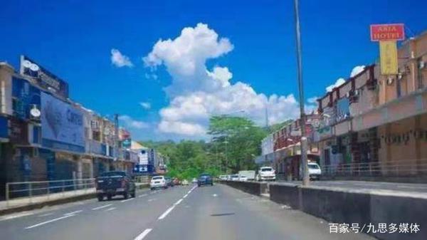 初二作文:路遇风景 2
