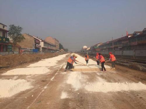 公路工程下石灰土基层的施工技术论文 1