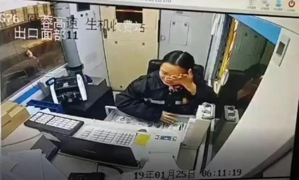 张口就是“满分作文”！看了这档节目，作文立意、素材、思路都不愁啦！ 7