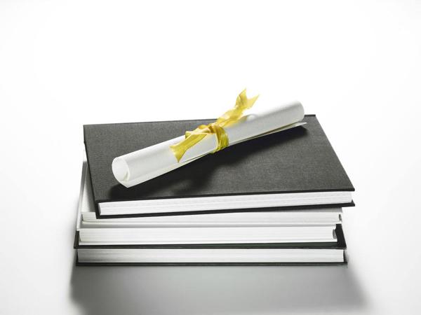 郑州东方作文学生作文：《书本的诉说》