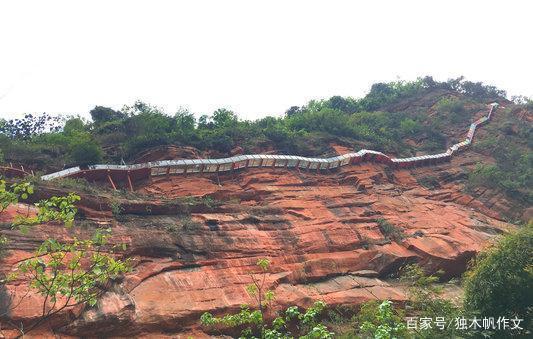 五年级作文:走玻璃栈道