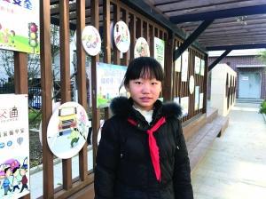 五年级女生作文看哭老师:妈妈,求你管管我吧 1