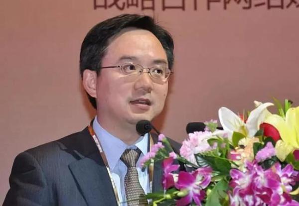 书评|我的五矿我的团——《共和国地产印迹·何剑波篇》读后感
