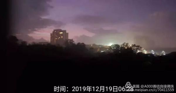 【小学生优秀作文】窗外即景 2