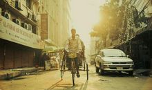 冬日黄昏时车来人往的街头作文800字