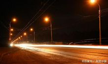 初中优秀作文：《藏在时光里的目光》