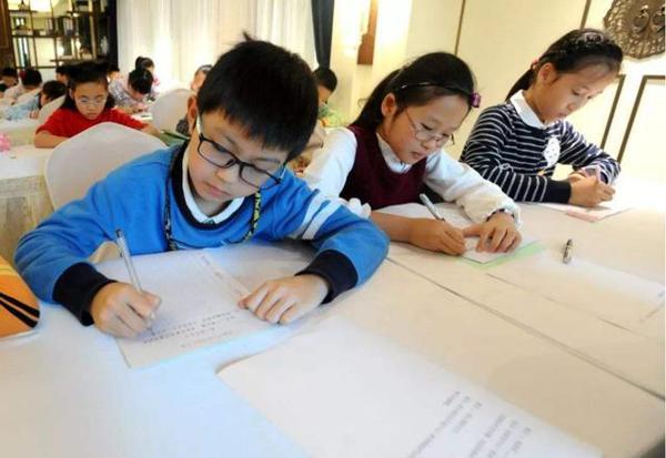 孩子作文写几个字,老师批:此处省去60分!娃的作文分怎么提? 3