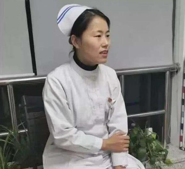 “妈妈，求你管管我吧！”10岁女生写作文“吐槽”妈妈，惹哭老师 1