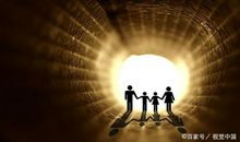 语文老师写下水作文：《守望心中的光明》