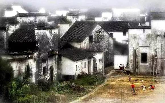 【学生佳作】忆故乡——《故乡滋味》读后感 1