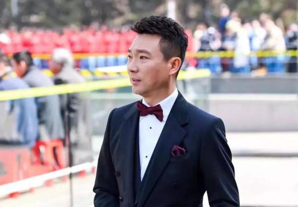 真正的神仙打架!即兴主持开口就是满分作文? 32