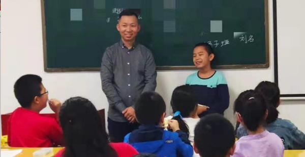 这是作文课还是《演员的诞生》？个个演技如此高！ 3
