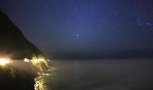 明亮双眼，发现身边熟悉的美好 初二作文800字