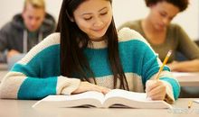 初中生作文《慌乱》，写得的确有点慌乱，老师这样精批细改