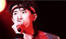 易烊千玺坦言要撕掉“流量”标签，发走心“小作文”被网友批改