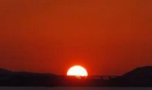 并列式优秀作文：沉潜与成功