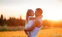 初中生写人作文：我的父亲