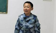 【锐作文】水草缠身，挣脱惊醒潭中人