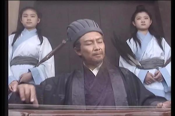 【锐作文】这场战争，被琴音施了魔法 1