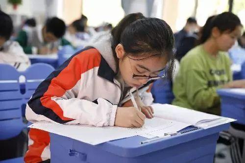 第六届全国中学生科普科幻作文大赛全国总决赛(南京考点)举办 1