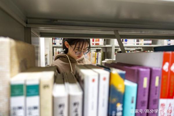 语文考试,背熟公式就能写出好作文?大错特错!这四个字才是重点 3