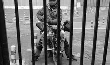 《一个北大毕业生决定去送外卖》读后感：寻找生命的光