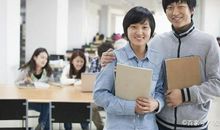 高考作文押题，优秀作文解读：《老人遭汽车压脚，拒绝讹人》