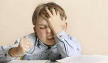 “作文困难户”的身上都写着一个明显的字，这个字人人皆知！