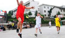 篮球赛 一场难忘的篮球赛300字