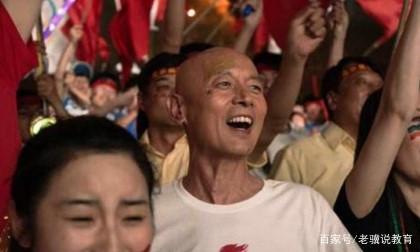 《我和我的祖国》,很好的作文教材! 2