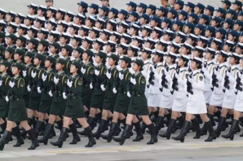 国庆阅兵式观后感500字