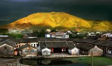 小学生优秀作文选｜梁辰祎：总也倒不了的老屋（外二篇）