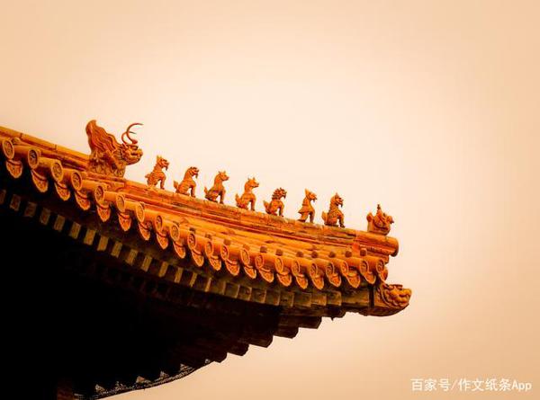 学霸偷偷在背,随便一句都让作文拿高分!高考满分议论文惊艳句子