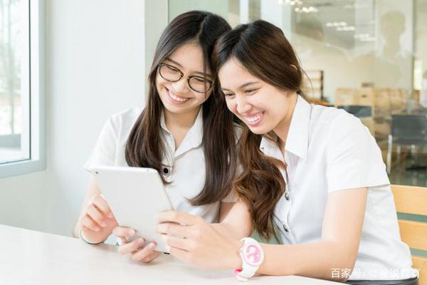 河南高考满分作文:《尊重劳动,才有美好未来》 3