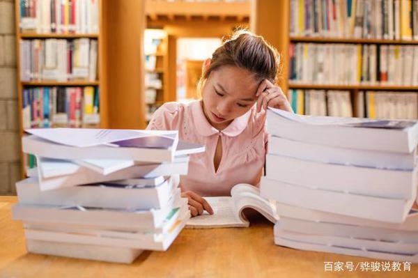 河南高考满分作文:《尊重劳动,才有美好未来》 4
