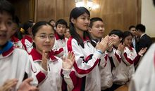 试着把写人作文的重点放在描写人物品质上，会有意想不到的效果